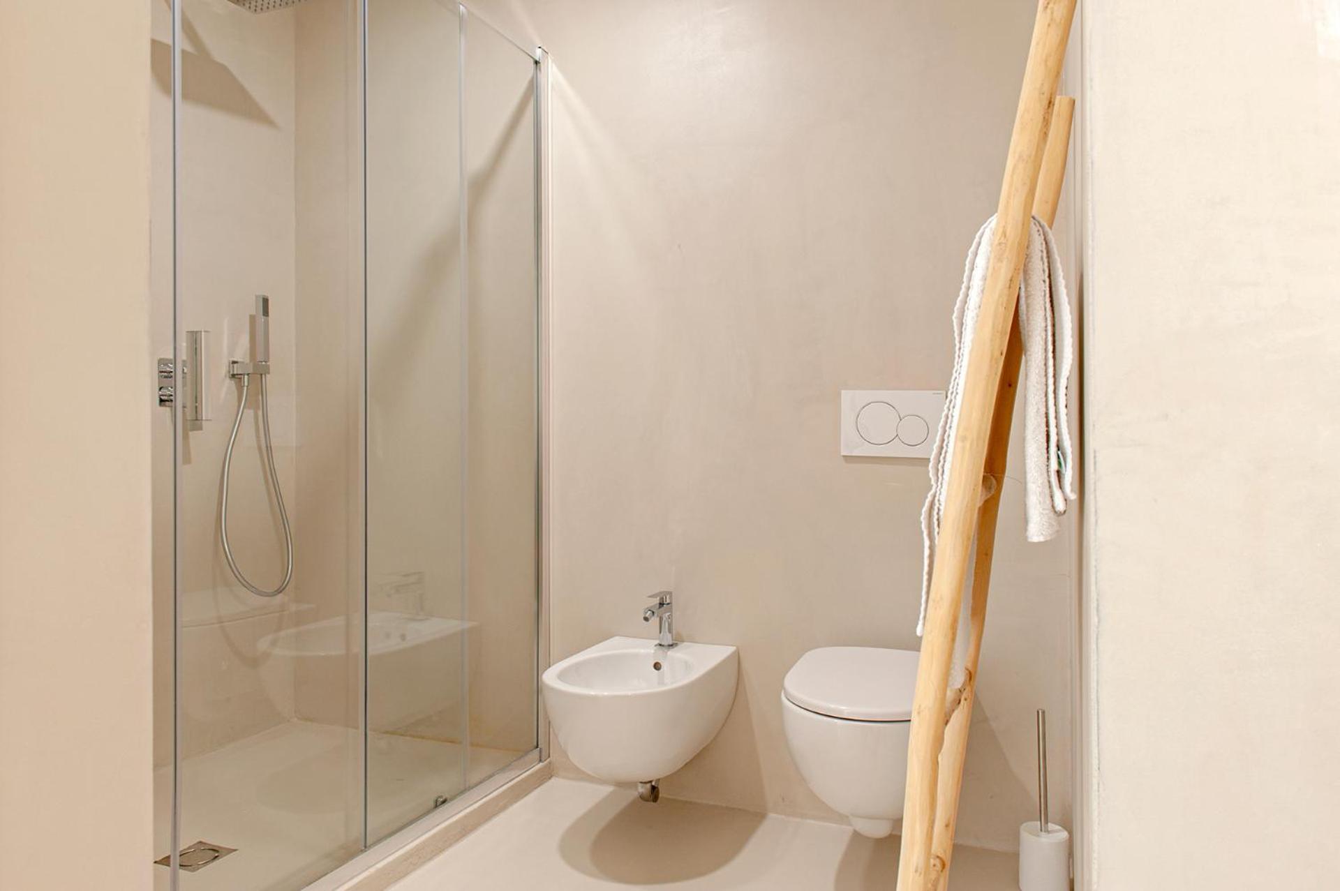 Waterfront Balcony I Grani 2 Resort Style Suite Ливорно Екстериор снимка